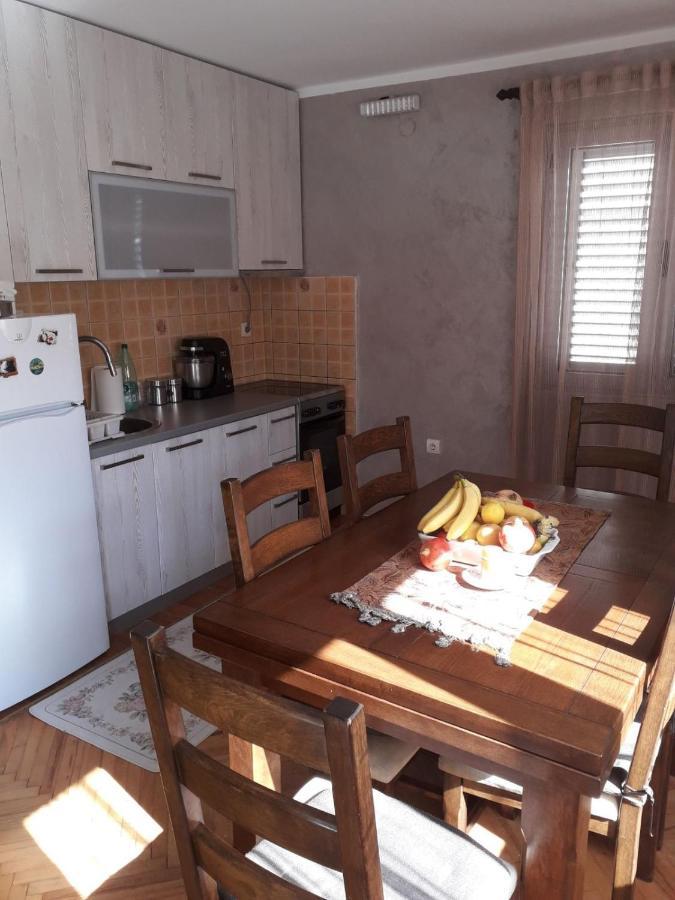 Apartment Stana Petrovac Exteriör bild