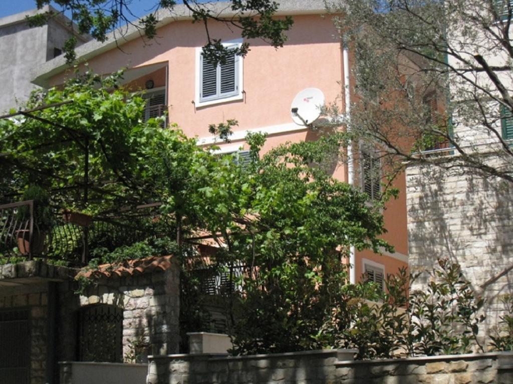 Apartment Stana Petrovac Exteriör bild