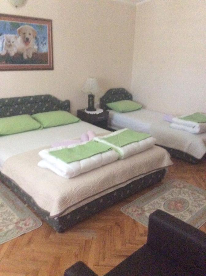 Apartment Stana Petrovac Exteriör bild
